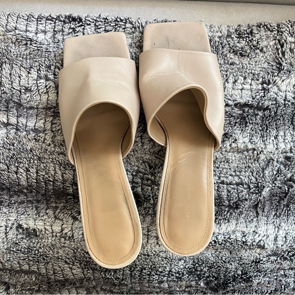 And Other Stories Size 39 Open Toes Square Heel in Nude - Picture 5 of 6